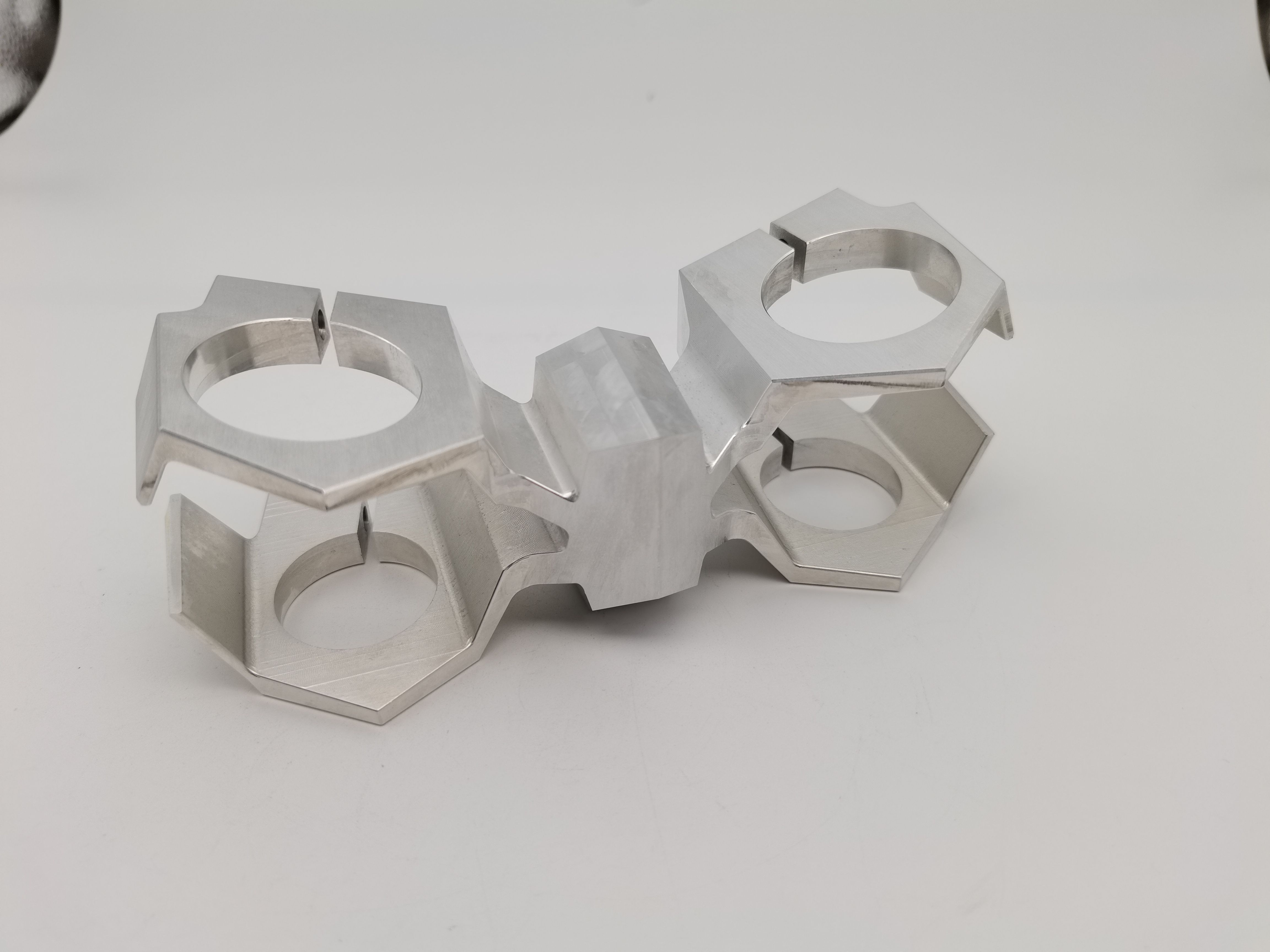 Custom 3-Axis CNC Machining Services on Stainless Steel and Brass Components According to Customer Sample Specifications